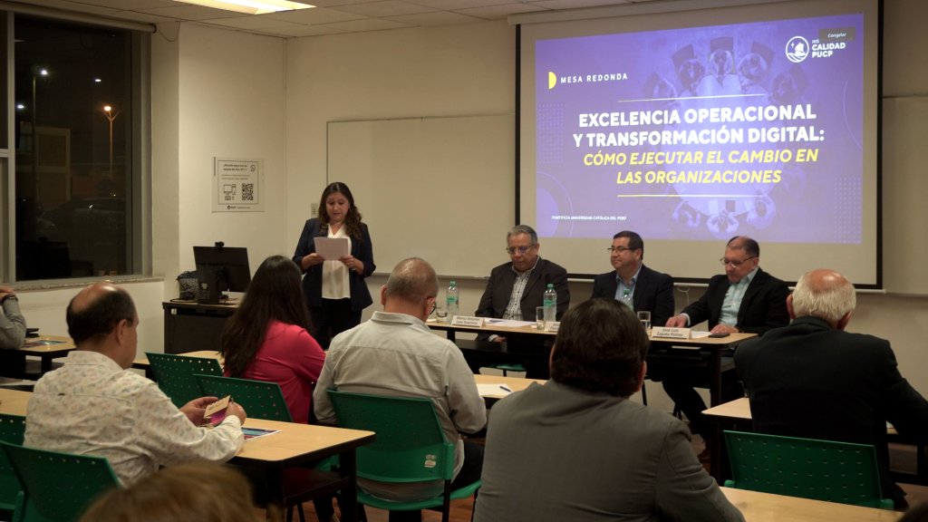 Mesa redonda abordó excelencia operacional y transformación digital