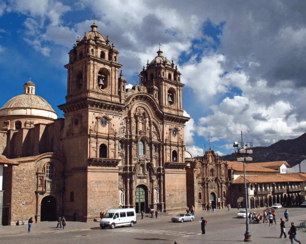 Gestión Integral de la Experiencia del Cliente y Calidad en el Servicio – cusco